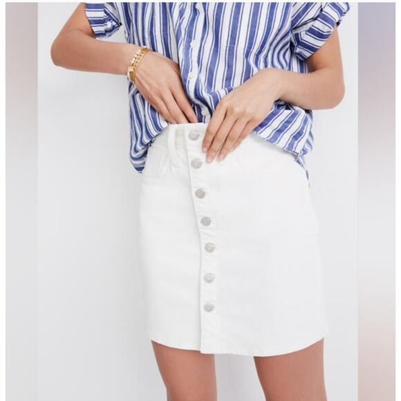 Uniqlo x Ines de la Fressange White Denim Button-Front Mini Skirt Size 27 - Picture 1 of 8